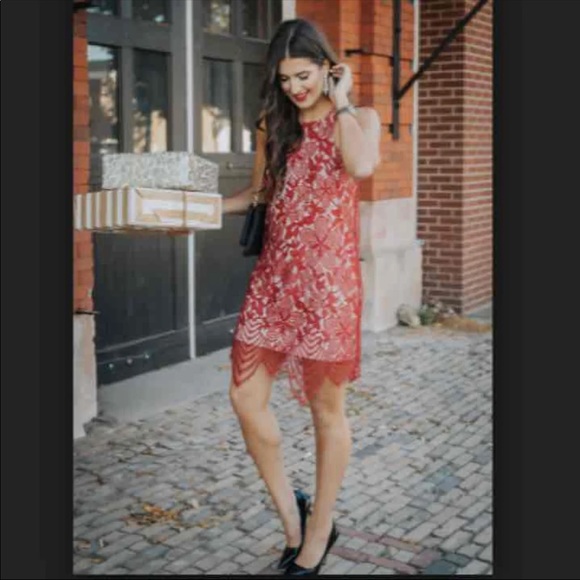 EXPRESS red lace dress XS NEW - Picture 1 of 4